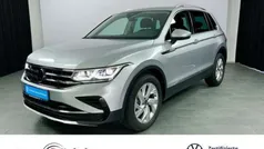 Reflexsilber Gebraucht 2023 VW Tiguan Elegance SUV | 35.990 € (Fairer Preis)