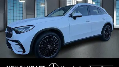 Gebraucht Mercedes GLC300 AMG 258 PS (189 kW) 2024 Weiß SUV
