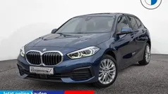 Blau Gebraucht 2024 BMW 118 Sport Line Kleinwagen | 28.900 € (Etwas zu teuer)