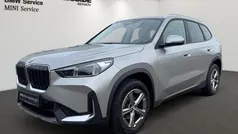 Spacesilber (silber) Gebraucht 2024 BMW X1 Sport Line SUV | 36.900 € (Fairer Preis)