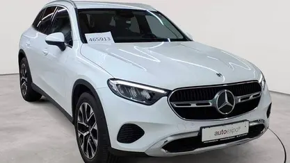 Gebraucht Mercedes GLC220 Advanced 197 PS (144 kW) 2023 Polarweiß SUV