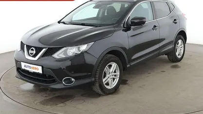 Gebraucht Nissan Qashqai 360º 131 PS (96 kW) 2015 Schwarz SUV