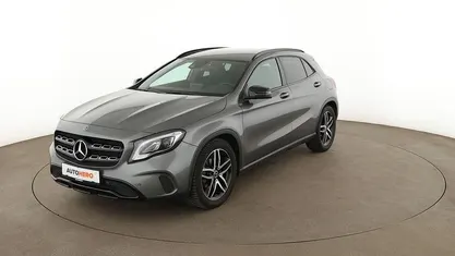 Second-hand Mercedes GLA180 Urban 109 CP (80 kW) 2018 Gri SUV