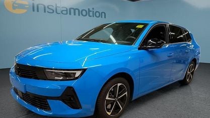 Gebraucht Opel Astra 131 PS (96 kW) 2025 Blau Kombi
