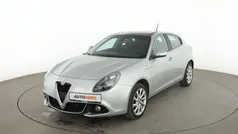 Grau Gebraucht 2020 Alfa Romeo Giulietta Super Kleinwagen | 13.920 € (Fairer Preis)