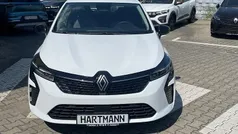 Gebraucht 2025 Renault Clio V Evolution Limousine | 19.498 € (Fairer Preis)