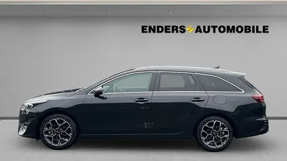 Schwarz Gebraucht 2025 Kia Ceed Sportswagon GT-Line Kombi | 26.480 € (Fairer Preis)