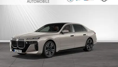 Gebraucht 2024 BMW 750e M Sport Limousine | 109.109 € (Fairer Preis)