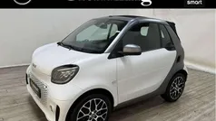 Bodypanels in moon white (matt Gebraucht 2024 Smart ForTwo Electric Drive Exclusive Cabrio | 19.389 € (Fairer Preis)