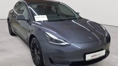 Midnight silver metallic Gebraucht 2022 Tesla Model 3 Performance Limousine | 29.390 € (Guter Preis)