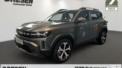 Beige Gebraucht 2024 Dacia Duster Journey SUV | 24.590 € (Fairer Preis)