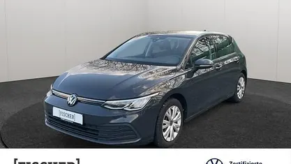 Second-hand VW Golf VIII Life 116 CP (85 kW) 2023 Berlinǎ