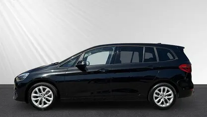 Gebraucht BMW 218 Sport Line 150 PS (110 kW) 2022 Schwarz Kombi