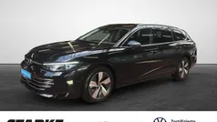 Gebraucht 2025 VW Passat Elegance Kombi | 36.550 € (Superpreis)