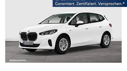 Gebraucht BMW 225 Active Tourer 245 PS (180 kW) 2022 Van / Kleinbus