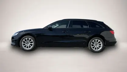 Gebraucht Audi A4 150 PS (110 kW) 2022 Schwarz Kombi