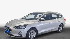 Silber Gebraucht 2022 Ford Focus Cool & Connect Kombi | 19.990 € (Fairer Preis)