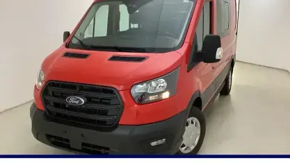 Gebraucht Ford Transit Trend 165 PS (121 kW) 2024 Racerot Limousine