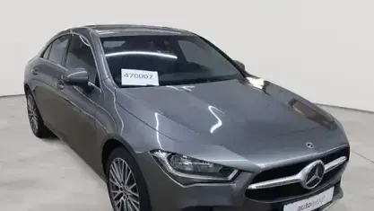 Gebraucht Mercedes CLA220 Progressive 191 PS (140 kW) 2023 Mountaingrau metallic Coupé