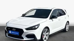 Weiß Gebraucht 2018 Hyundai i30 N Performance Limousine | 18.448 € (Fairer Preis)