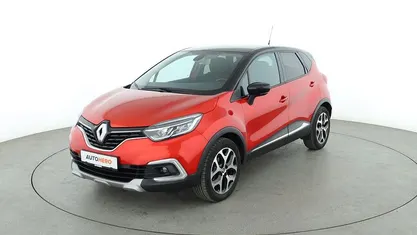 Rot Gebraucht 2018 Renault Captur Intens SUV | 10.450 € (Fairer Preis)