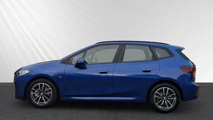Gebraucht BMW 218 Active Tourer Efficient Dynamics 136 PS (100 kW) 2025 Blau Van / Kleinbus