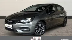 Grau Gebraucht 2022 Opel Astra Design & Tech Limousine | 11.990 € (Fairer Preis)