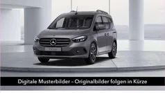 Grau Gebraucht 2022 Mercedes 180 Progressive Limousine | 23.850 € (Fairer Preis)