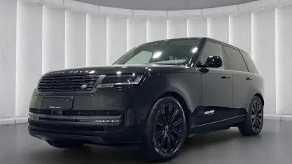 Second-hand Land Rover Range Rover Autobiography 551 CP (405 kW) 2026 Negru SUV