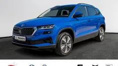 Blau Gebraucht 2022 Skoda Karoq Ambition SUV | 24.888 € (Guter Preis)