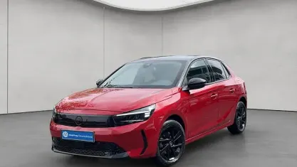 Gebraucht Opel Corsa 101 PS (74 kW) 2024 Lackierung peperoncino red/typ Kleinwagen