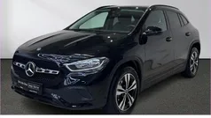 Lack kosmosschwarz Gebraucht 2021 Mercedes GLA200 Progressive SUV | 29.970 € (Guter Preis)