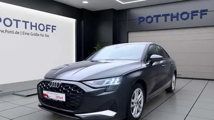 Grau Gebraucht 2025 Audi A3 Advanced Limousine | 33.750 € (Fairer Preis)