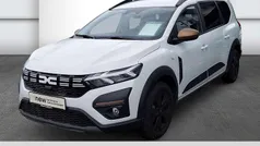 Gebraucht 2024 Dacia Jogger Extreme Limousine | 19.575 € (Guter Preis)