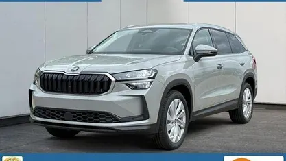 Brillantsilber metallic Gebraucht 2025 Skoda Kodiaq Selection SUV | 42.780 € (Guter Preis)