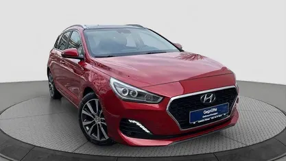 Gebraucht 2020 Hyundai i30 Premium Kombi | 15.900 € (Fairer Preis)