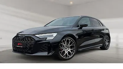 Gebraucht Audi RS3 Sport 400 PS (294 kW) 2025 Schwarz Limousine