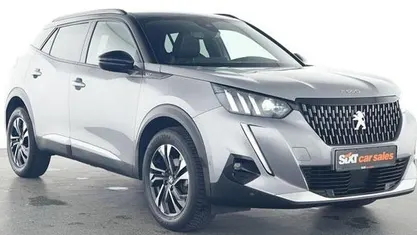 Gebraucht Peugeot 2008 GT 131 PS (96 kW) 2022 Grau SUV