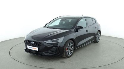 Gebraucht Ford Focus ST-Line X 116 PS (85 kW) 2023 Schwarz Limousine