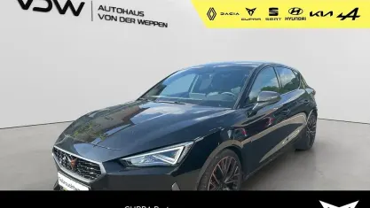 Używany Cupra Leon VZ 300 KM (220 kW) 2022 Czarny Sedan/Limuzyna