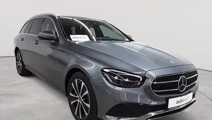 Gebraucht Mercedes E300 Avantgarde 194 PS (142 kW) 2021 Kombi