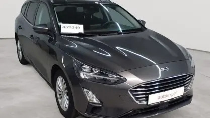 Gebraucht Ford Focus Titanium 125 PS (91 kW) 2021 Magneticgrau metallic Kombi