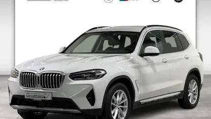 Gebraucht BMW X3 Sport Line 190 PS (139 kW) 2023 Alpinweiß uni SUV