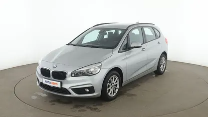 Gebraucht BMW 218 Active Tourer Basis 150 PS (110 kW) 2016 Silber Van / Kleinbus
