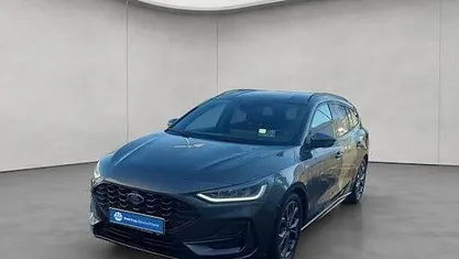 Grau Gebraucht 2024 Ford Focus ST-Line X Kombi | 25.430 € (Guter Preis)