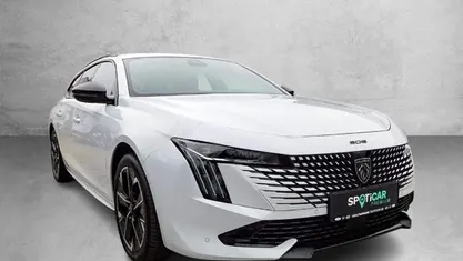 Weiss/typ aussenverkleidung me Gebraucht 2024 Peugeot 508 GT Kombi | 24.980 € (Guter Preis)