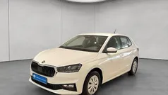 Weiß Gebraucht 2025 Skoda Fabia Selection Limousine | 22.890 € (Fairer Preis)