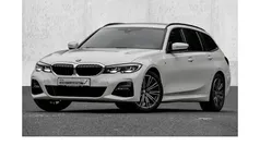 Alpinweiss iii Gebraucht 2022 BMW 320 M Sport Kombi | 32.890 € (Fairer Preis)