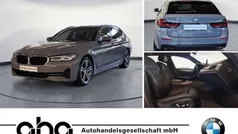 Grau Gebraucht 2022 BMW 530 Sport Line Kombi | 39.990 € (Fairer Preis)