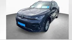 Delfingrau metallic Gebraucht 2024 VW Tiguan R-line SUV | 44.240 € (Fairer Preis)